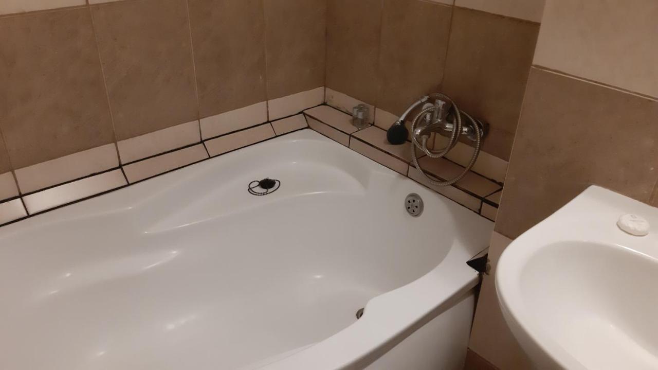 Studio Timpuri Noi 50 Bucureşti Eksteriør bilde